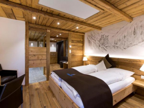 Гостиница Hotel Crusch Alba Zernez  Цернец